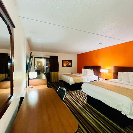 Travelodge By Wyndham Вайтвілл Екстер'єр фото